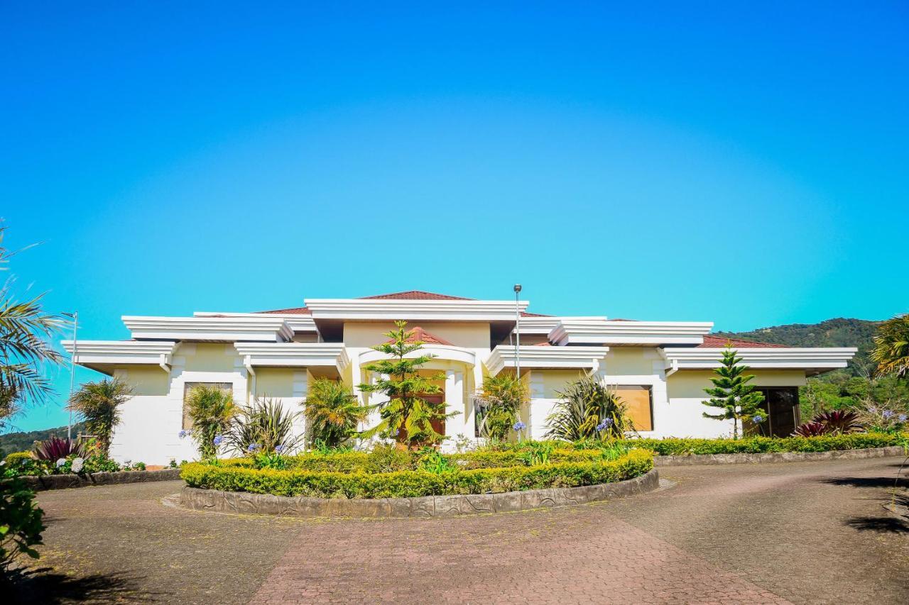 Poas Paradise Bed and Breakfast Poasito Esterno foto