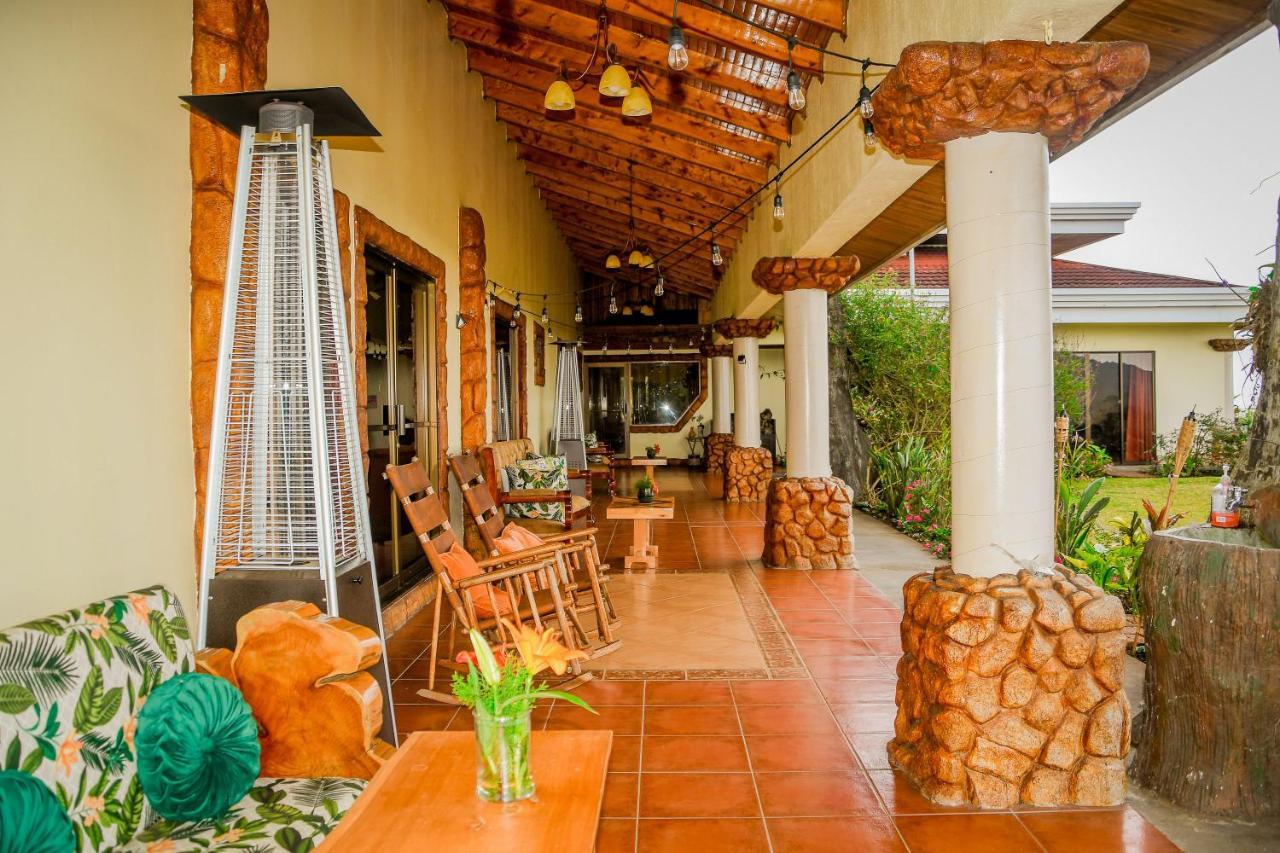 Poas Paradise Bed and Breakfast Poasito Esterno foto