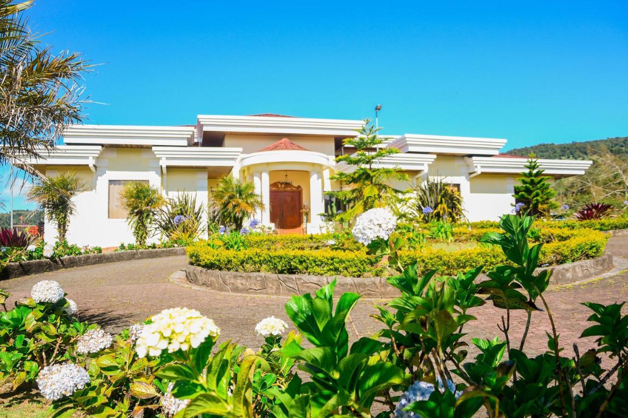 Poas Paradise Bed and Breakfast Poasito Esterno foto