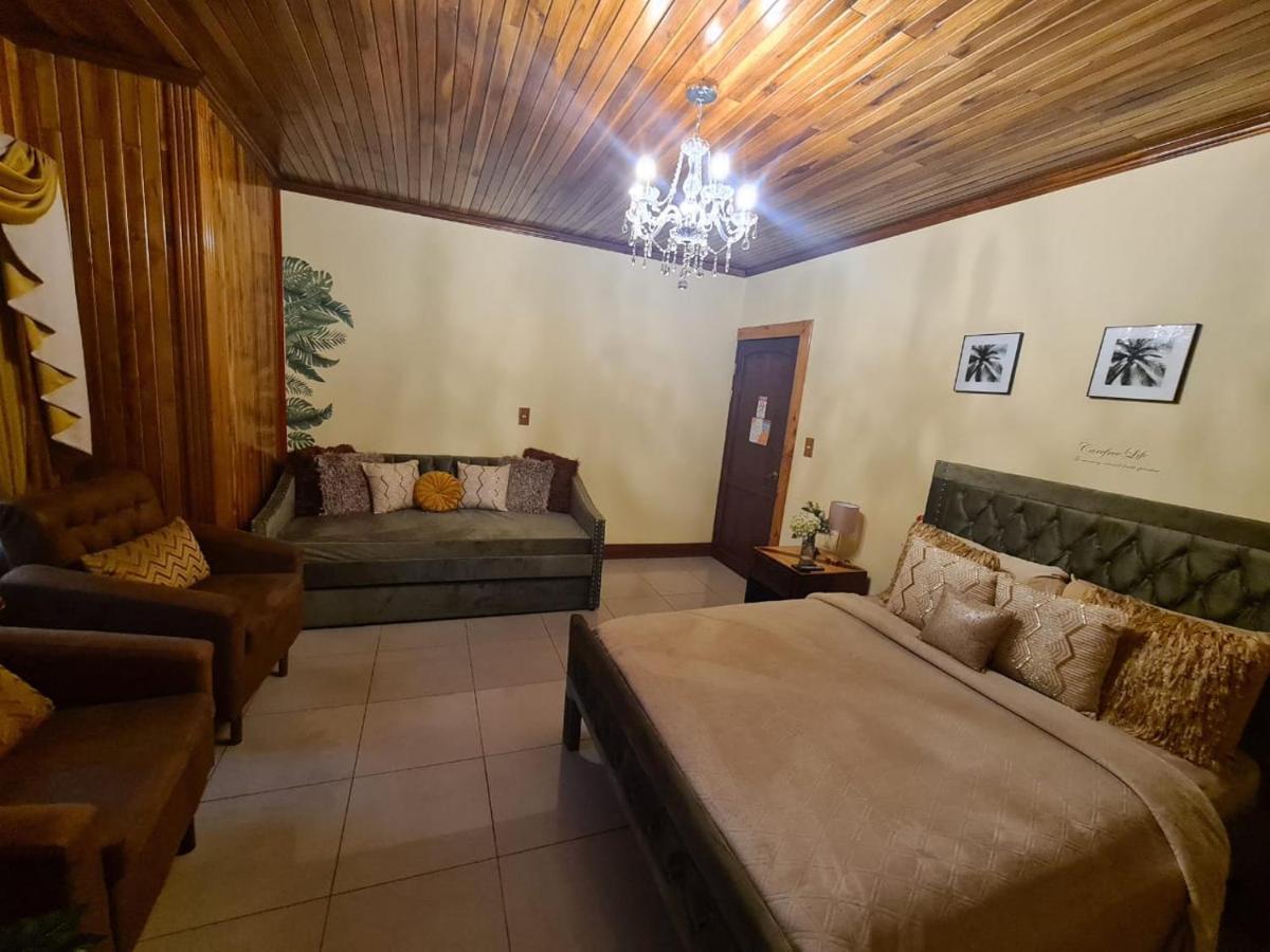 Poas Paradise Bed and Breakfast Poasito Esterno foto